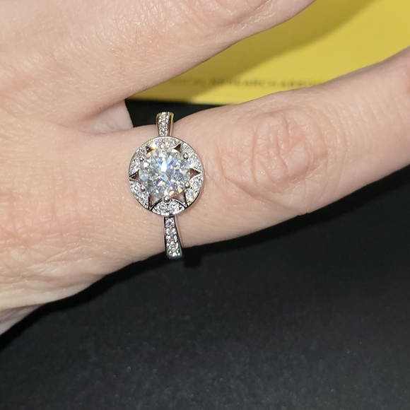 2CTW Moissanite Diamond Gold Filled Ring - Picture 5 of 6